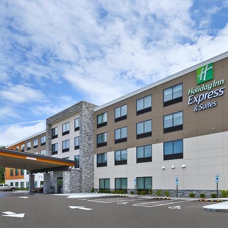 Holiday Inn Express & Suites - Painesville - Concord By Ihg Zewnętrze zdjęcie
