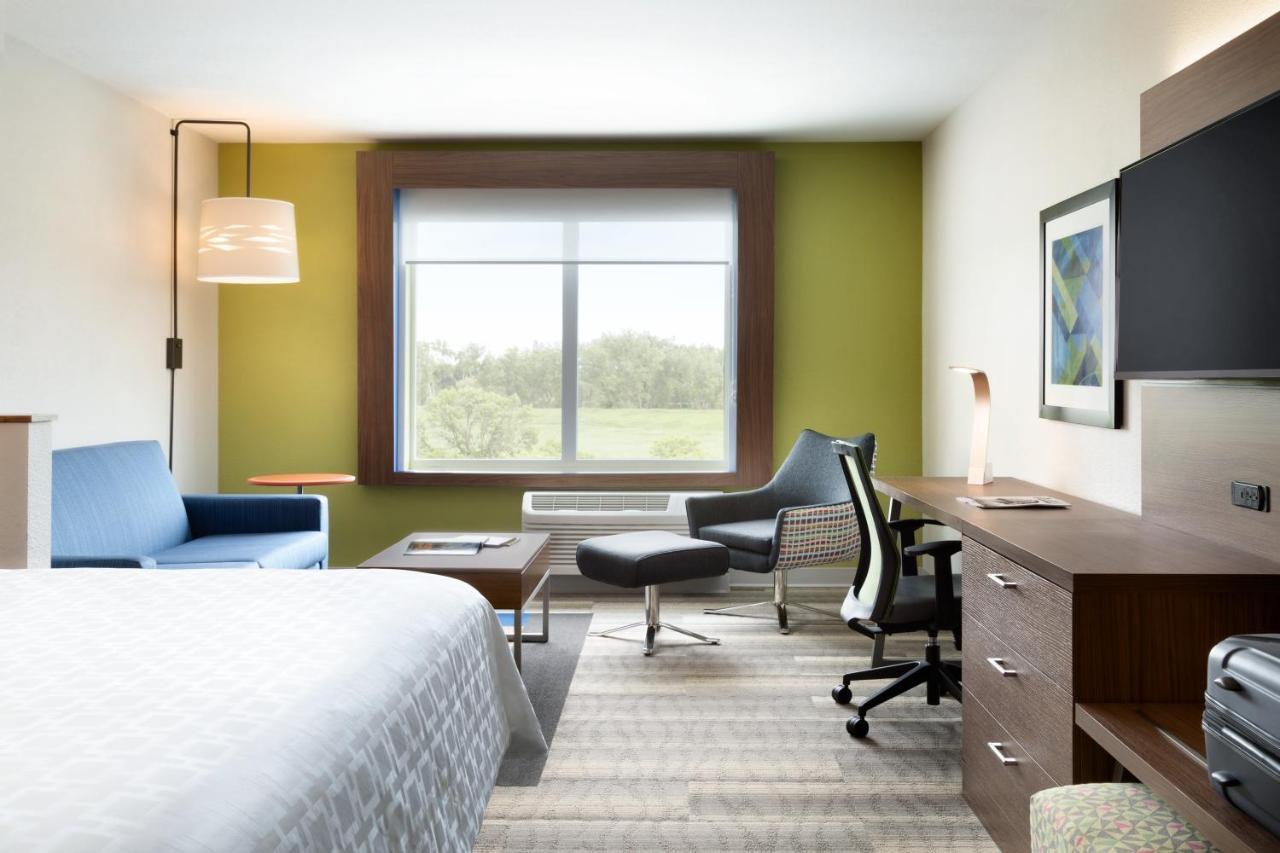 Holiday Inn Express & Suites - Painesville - Concord By Ihg Zewnętrze zdjęcie