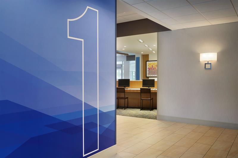 Holiday Inn Express & Suites - Painesville - Concord By Ihg Zewnętrze zdjęcie