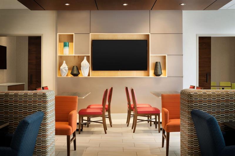Holiday Inn Express & Suites - Painesville - Concord By Ihg Zewnętrze zdjęcie